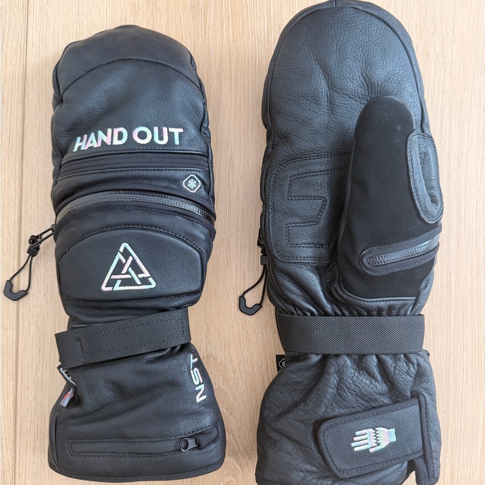 NST Limited Edition Hand Out Black Mittens